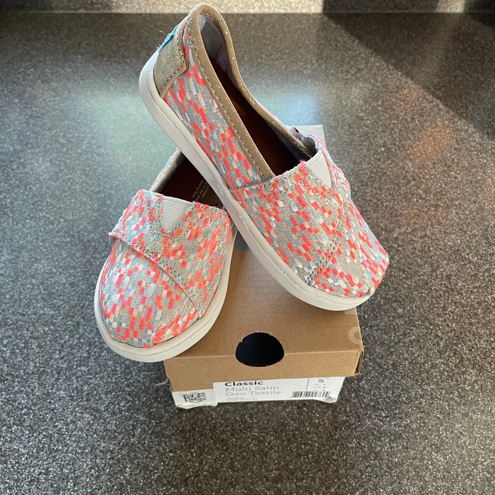 New Classic Toms